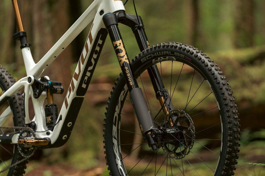 🦊 Upside down: Fox's New $2000 Fork