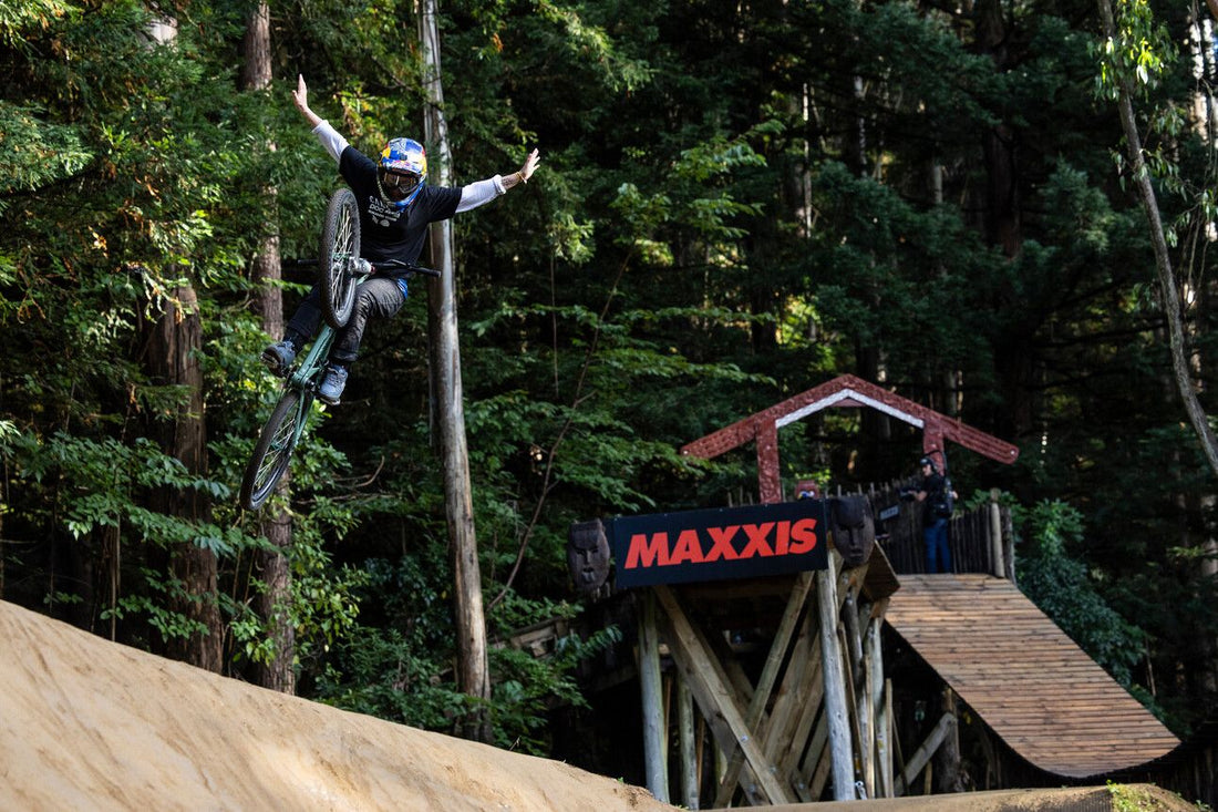 How To Tuck No Hander